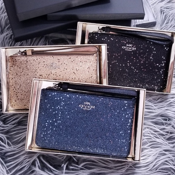 🍒NIB🍒 COACH STAR GLITTER WRISTLET + GIFT BOX - Picture 7 of 8